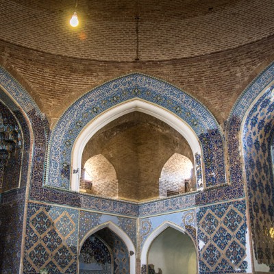 In der Blauen Moschee, Tabriz