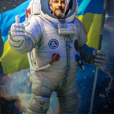 Henrik in Space