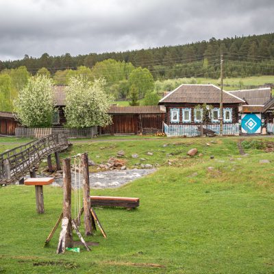 Dorfspaziergang in Tyulyuk