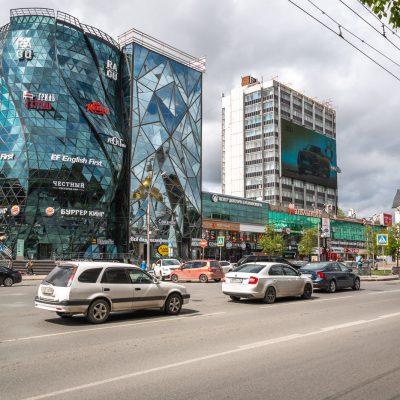 Nikolauskapelle auf der Einkaufsstraße Krasnyy Prospekt in Nowosibirsk