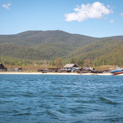 Dorf Katun/Tschivyrkuj-Bucht