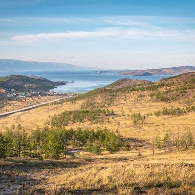 Blick auf Sachjurta - der letzten Stadt vor Olchon