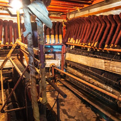 Trockenraum der Filzschuhe