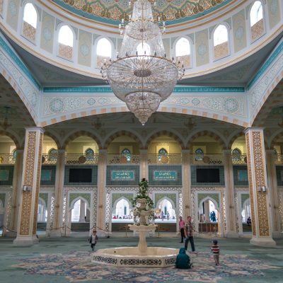 Vorhalle Hazret-Sultan-Moschee