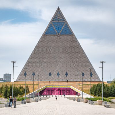 Pyramide des Friedens und Eintracht (Museum, Oper, Tagungshalle)