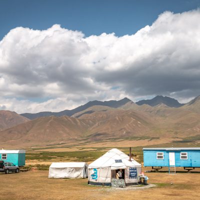 Yurtcamp auf der Suusamyr-Hochebene