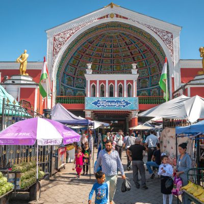 EIngang zum Panjshabe Bazar