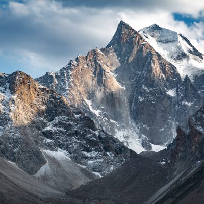Pik Aksu (5355m)