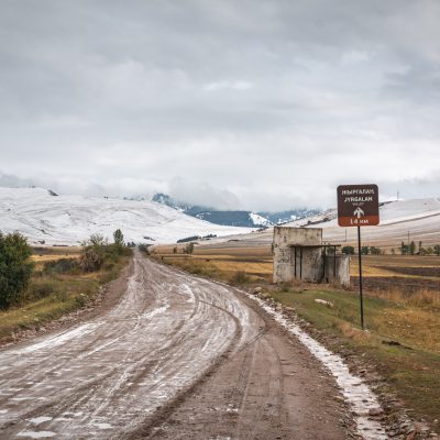 Fahrt ins Jyrgalan-Tal