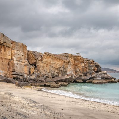 Regenwetter am Strand von Khasab