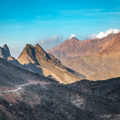 Straße entlang des Snake-Canyon